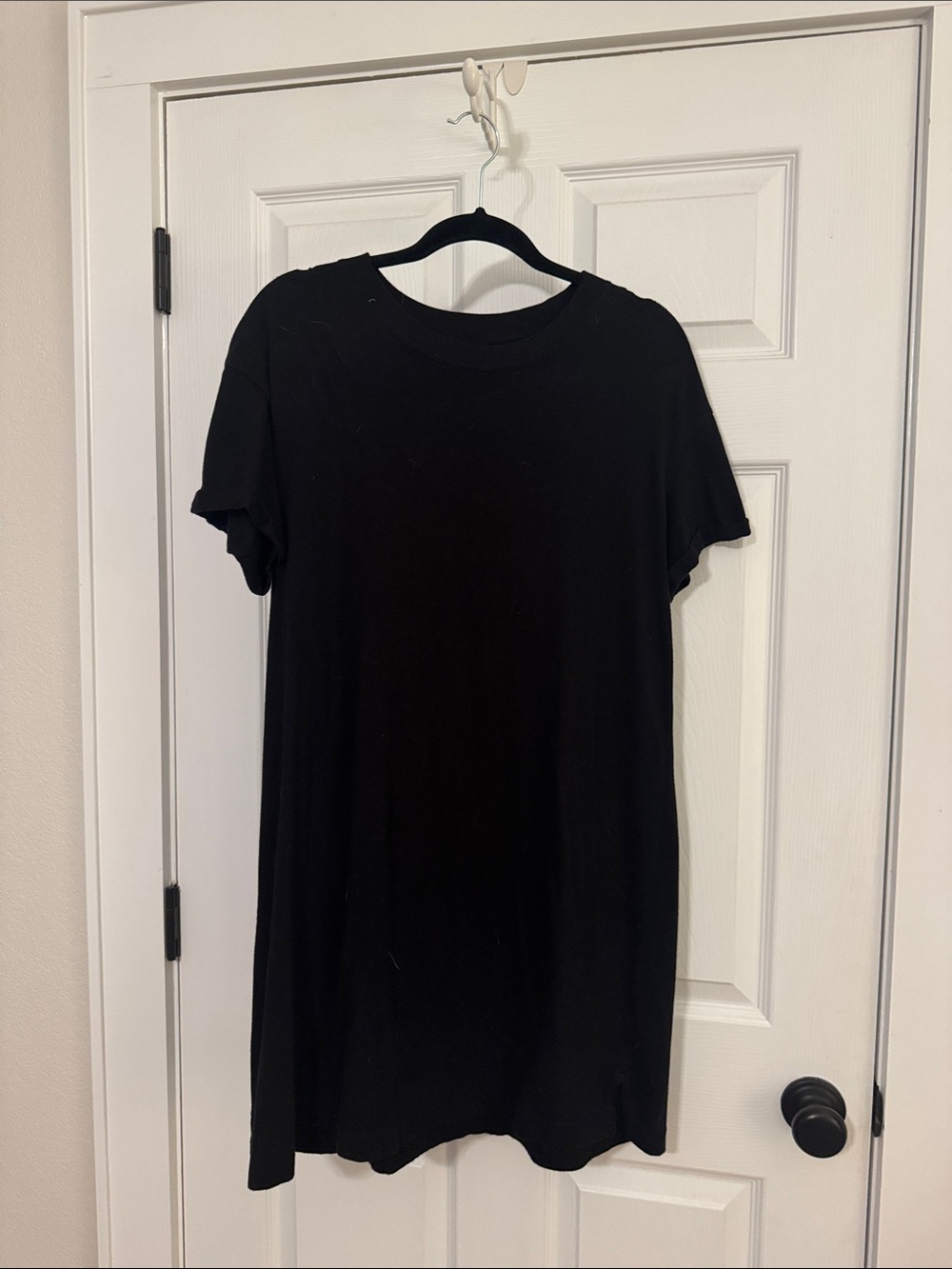 Time and Tru Women’s Black Crewneck Tee 100% Cotton Dress